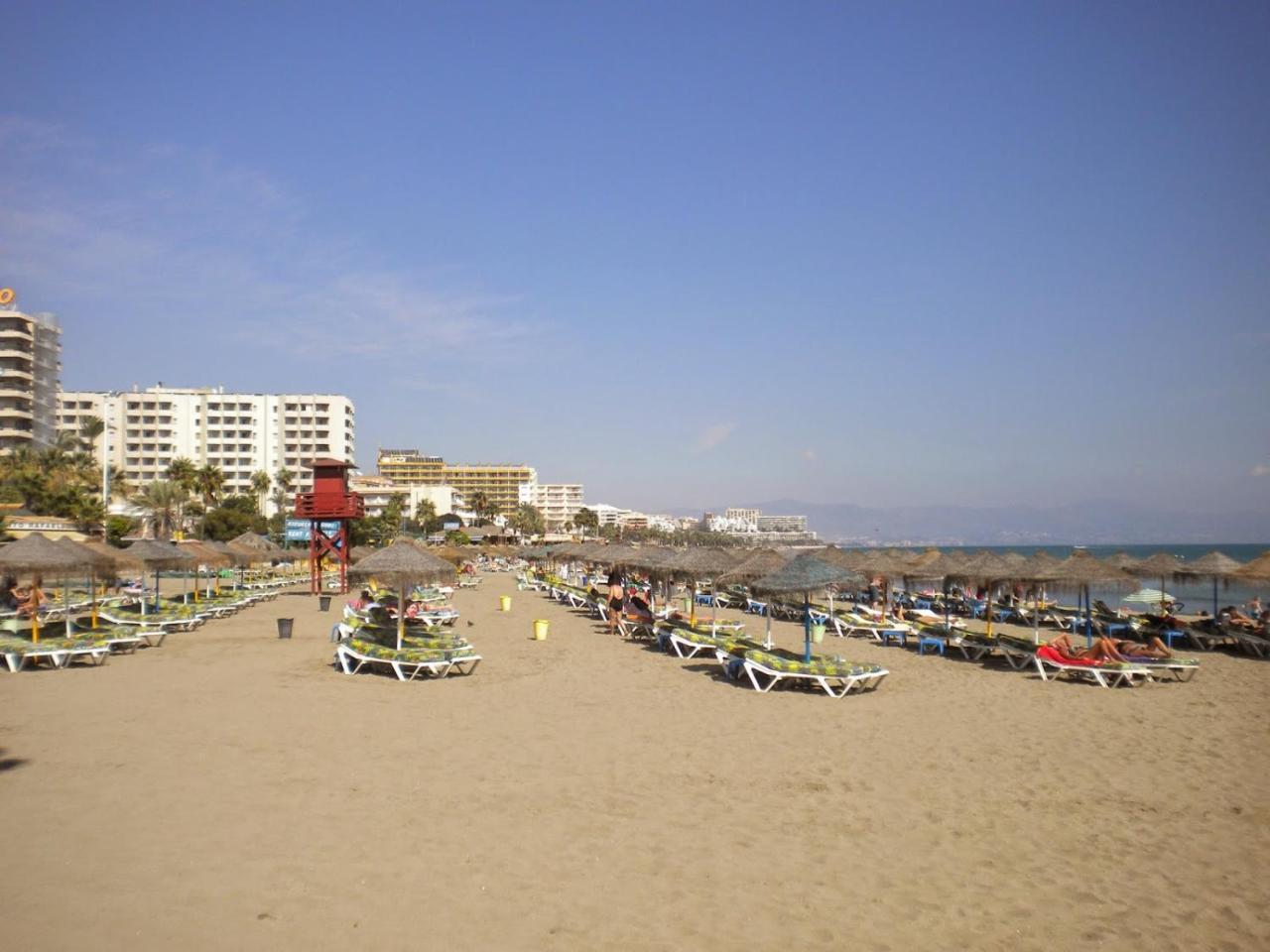 ベナルマデナDel Parque Flats - Puerto Marinaアパートメント エクステリア 写真