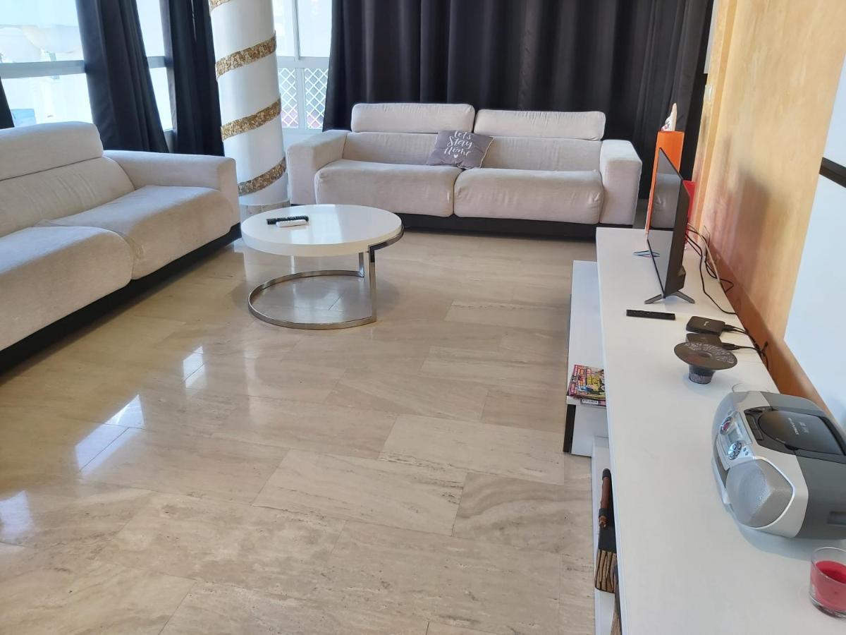 ベナルマデナDel Parque Flats - Puerto Marinaアパートメント エクステリア 写真
