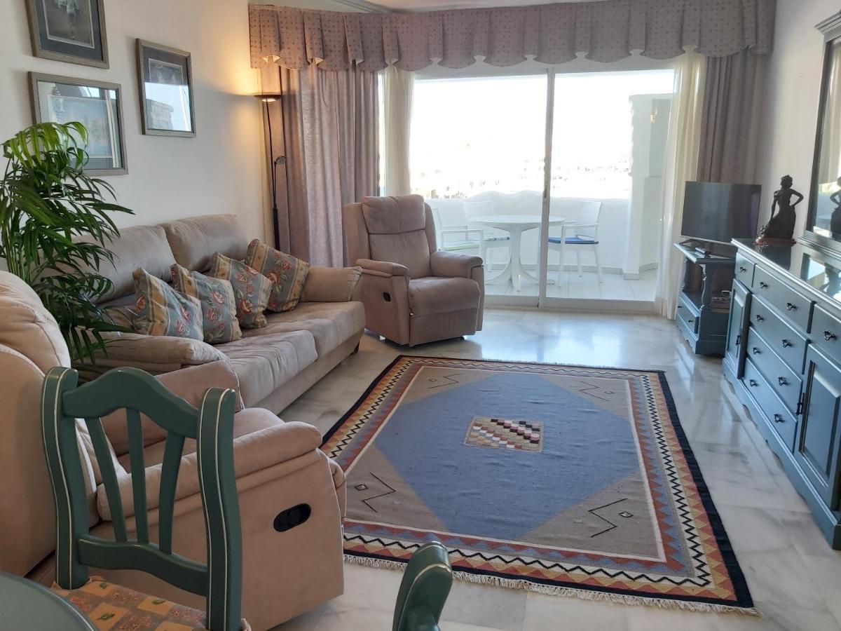 ベナルマデナDel Parque Flats - Puerto Marinaアパートメント エクステリア 写真
