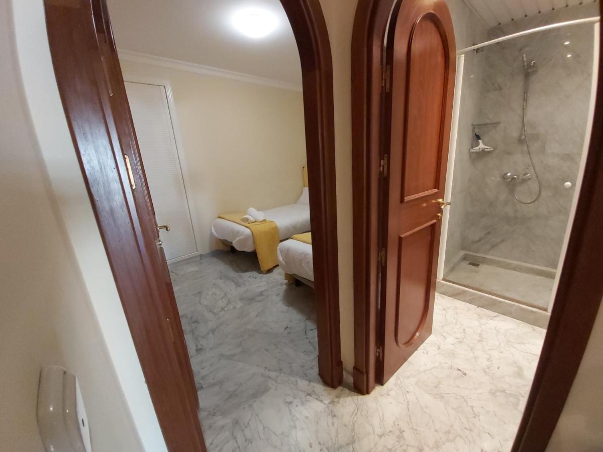 ベナルマデナDel Parque Flats - Puerto Marinaアパートメント エクステリア 写真